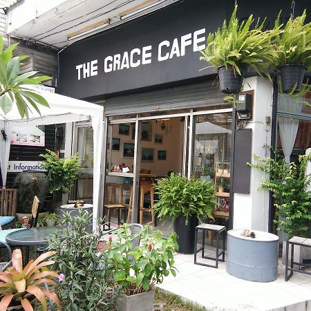 Bed and Breakfast The Grace House Chiangmai Chiang Mai Zewnętrze zdjęcie