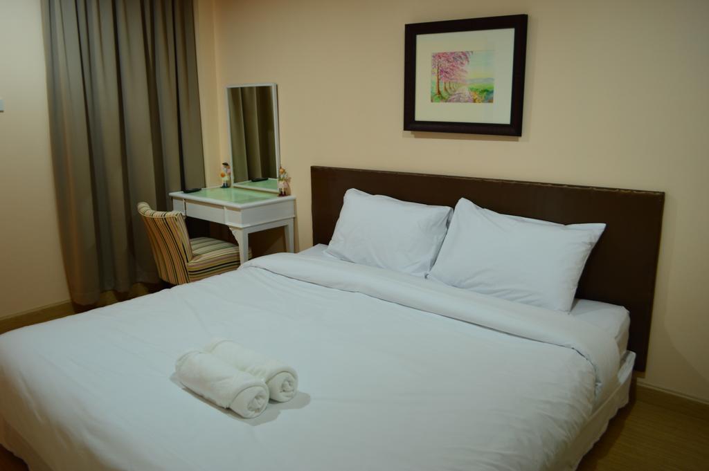 Bed and Breakfast The Grace House Chiangmai Chiang Mai Pokój zdjęcie
