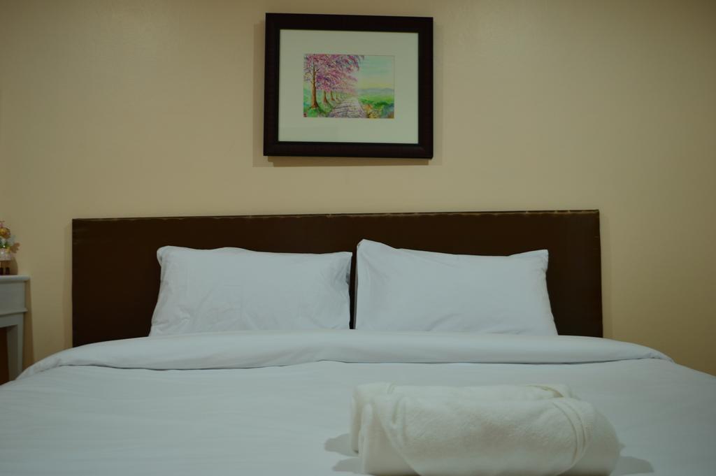 Bed and Breakfast The Grace House Chiangmai Chiang Mai Pokój zdjęcie