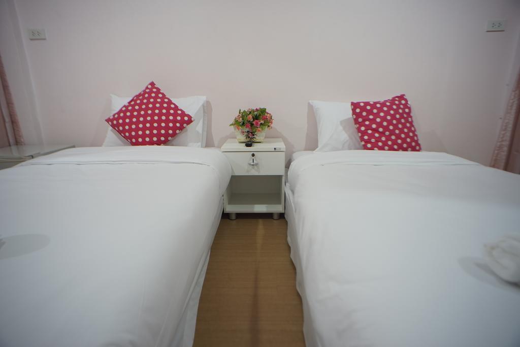 Bed and Breakfast The Grace House Chiangmai Chiang Mai Pokój zdjęcie