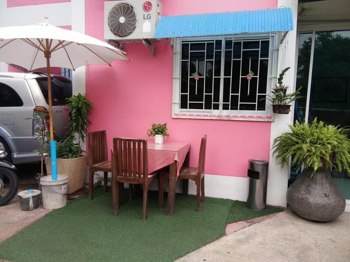 Bed and Breakfast The Grace House Chiangmai Chiang Mai Zewnętrze zdjęcie