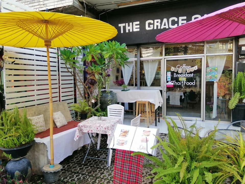 Bed and Breakfast The Grace House Chiangmai Chiang Mai Zewnętrze zdjęcie