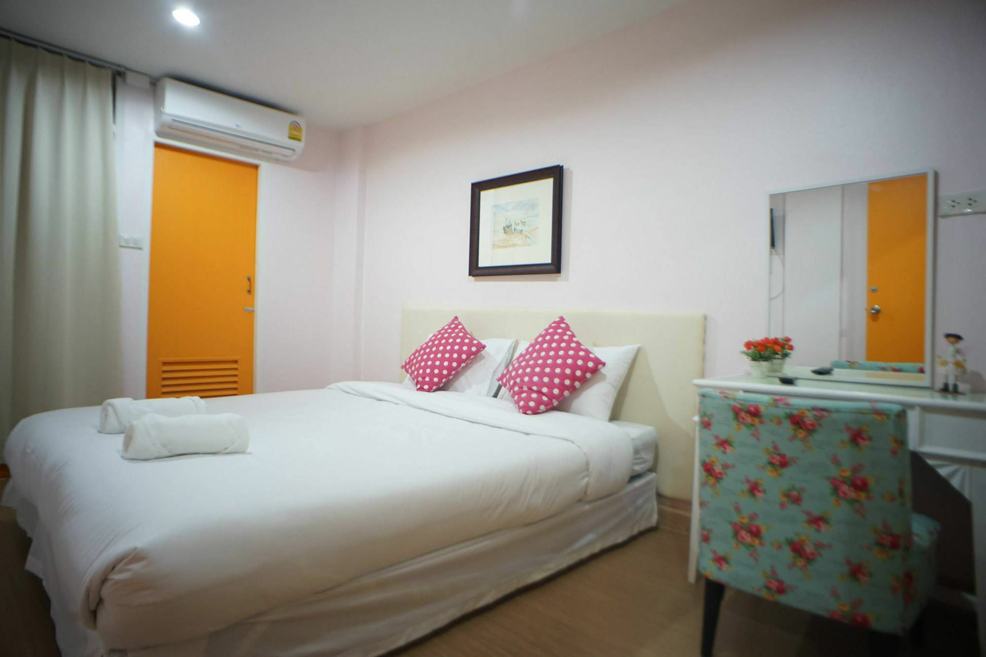 Bed and Breakfast The Grace House Chiangmai Chiang Mai Zewnętrze zdjęcie